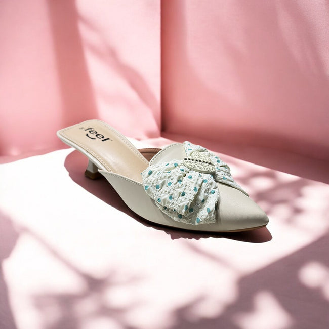 Women Nagra Heel-738 Main Image