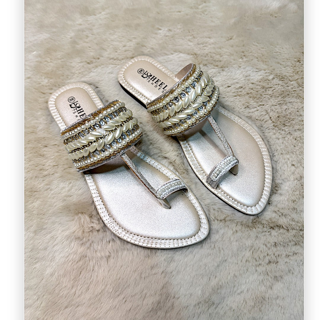 Embellished Toe-Ring Ethnic Flats-812