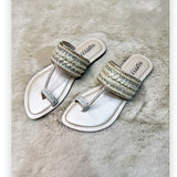 Embellished Toe-Ring Ethnic Flats-812