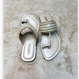 Embellished Toe-Ring Ethnic Flats-812