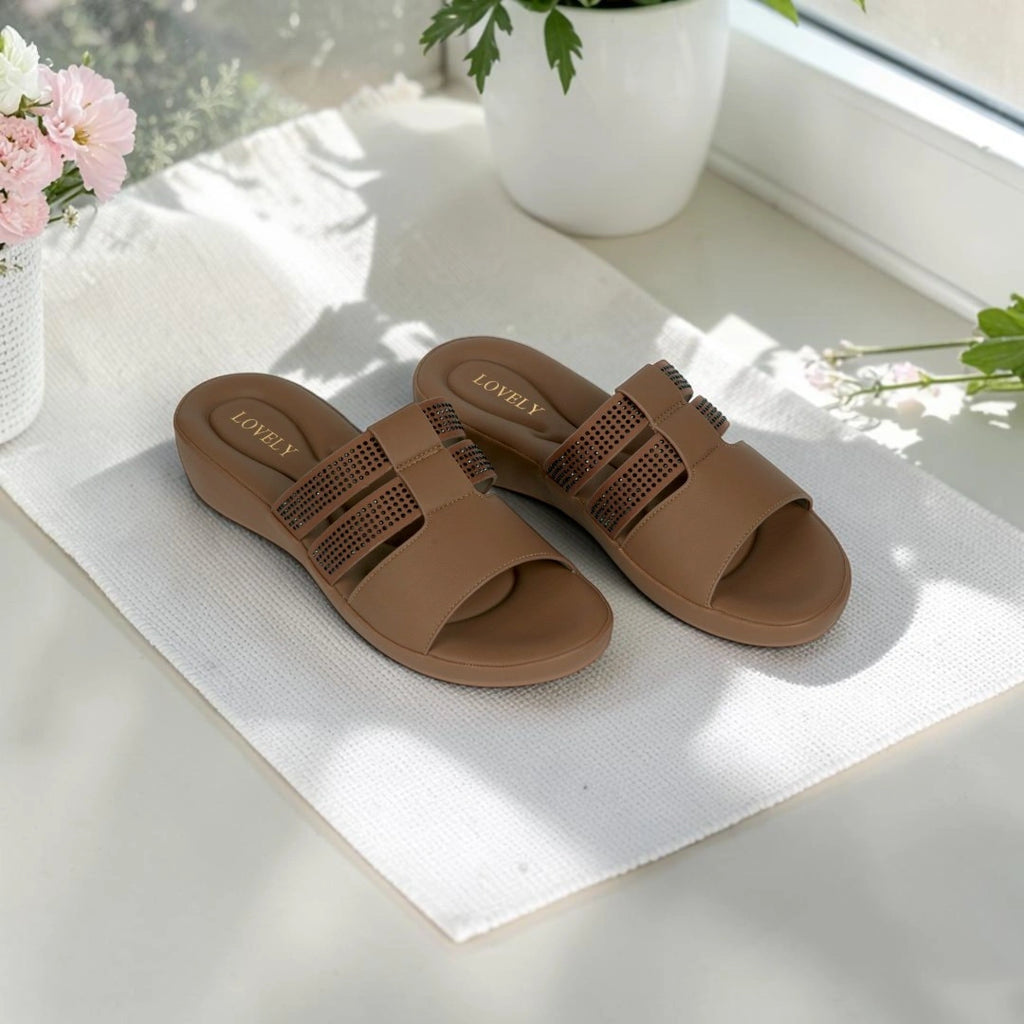 Slip-On Comfort Sandals-1024