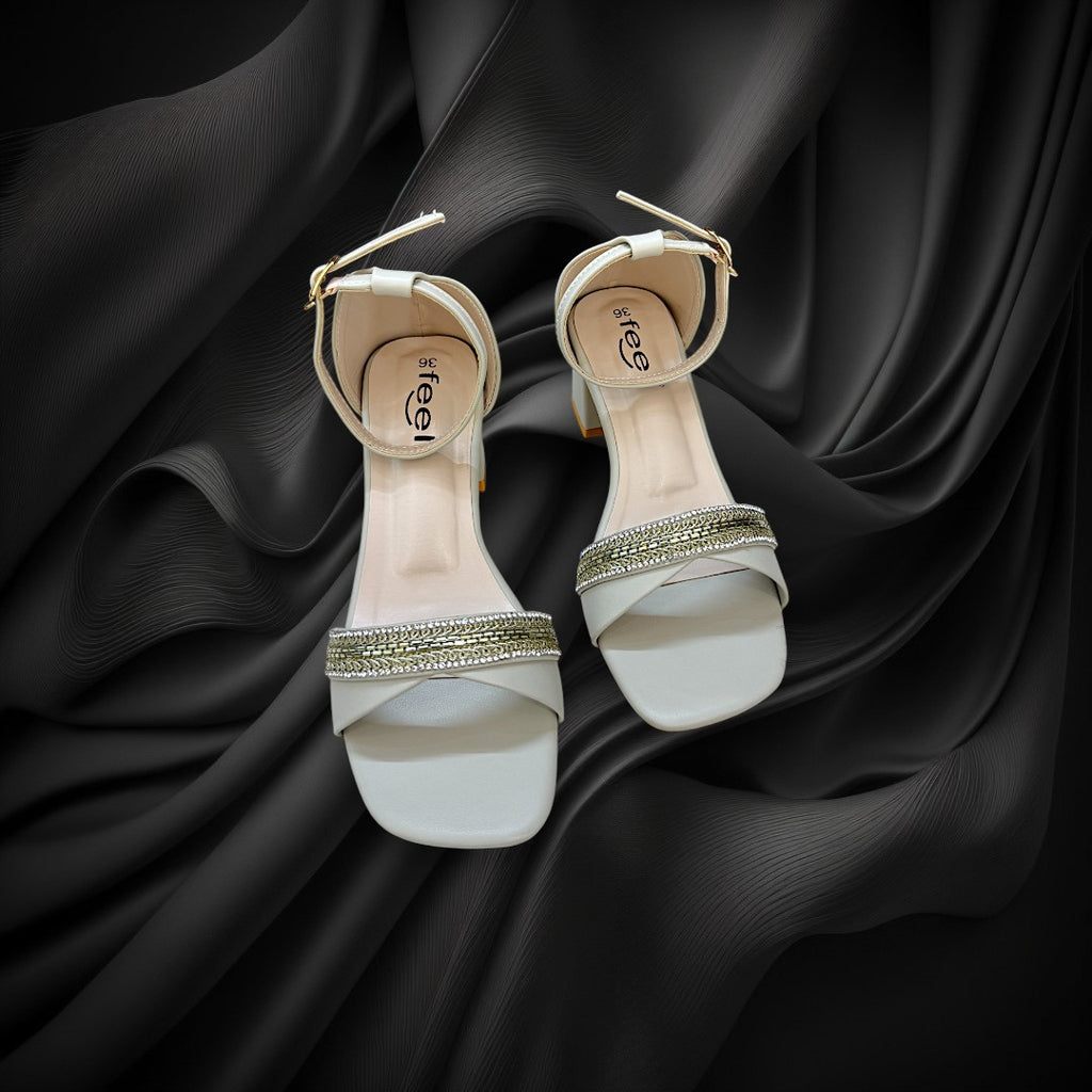 Box Heel With Belt-841