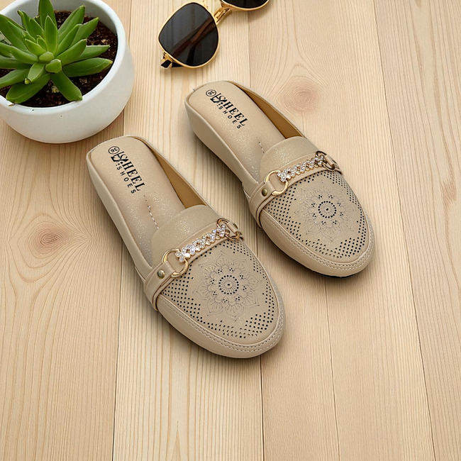 Women Mules - 865 Hover Image