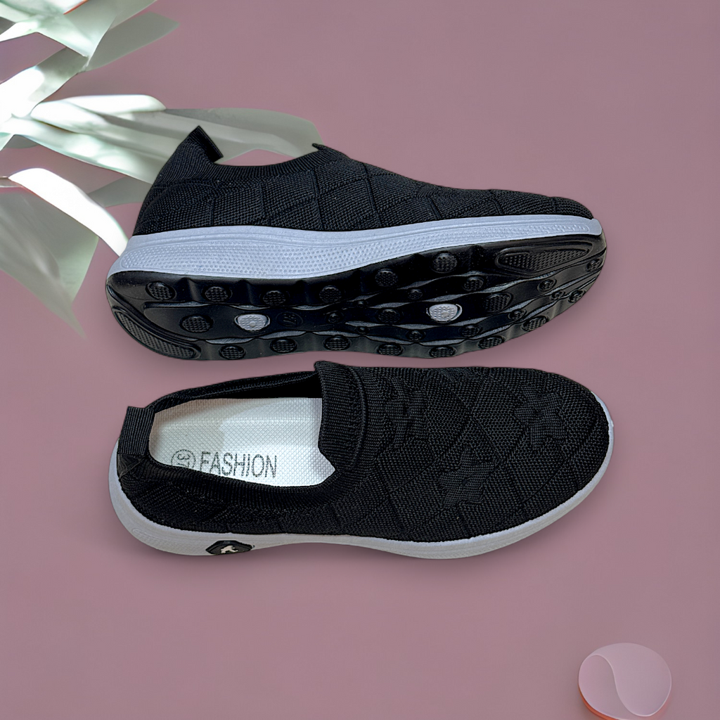 Women’s Dr. Comfort Slip-On Sneaker-906