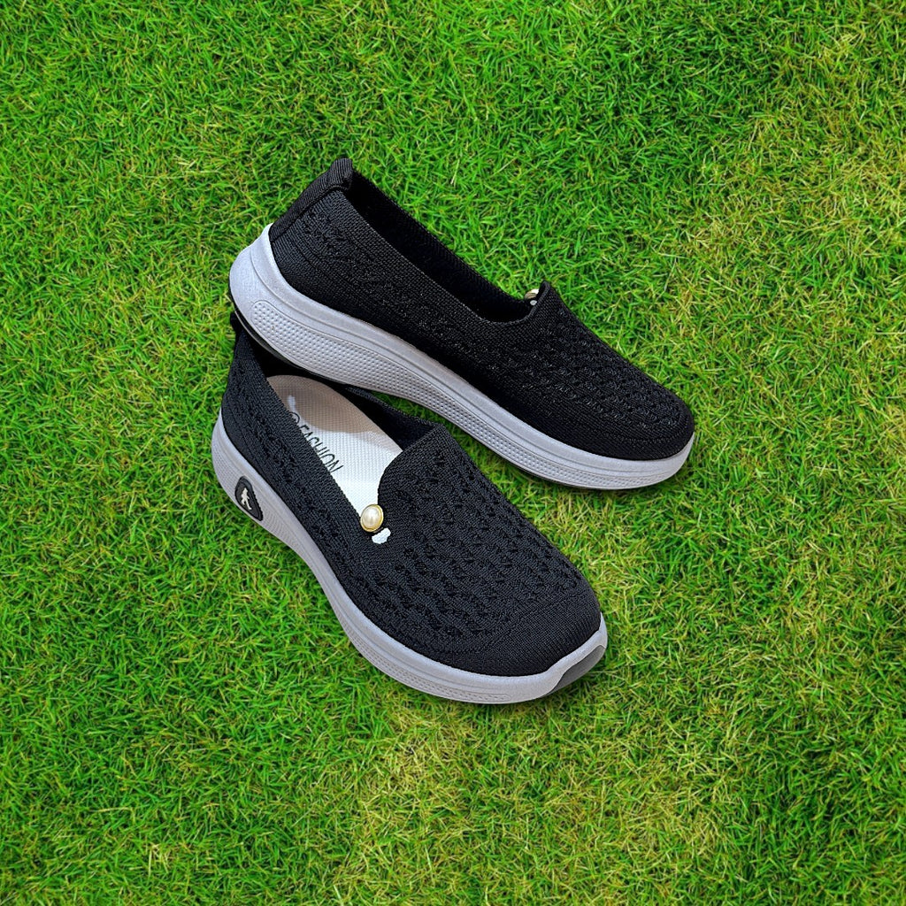 Women’s Casual Mesh Slip-On Loafer / Comfort Sneaker-900