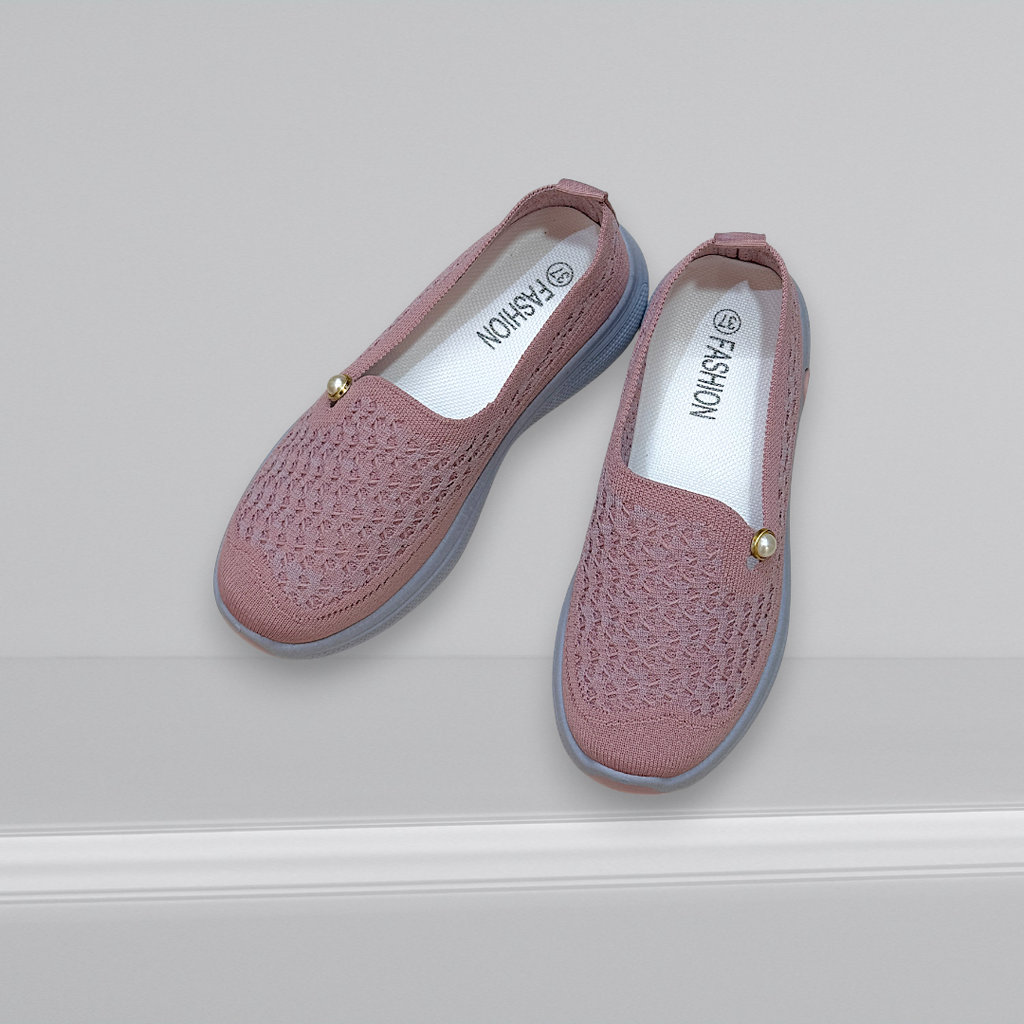 Women’s Casual Mesh Slip-On Loafer / Comfort Sneaker-901