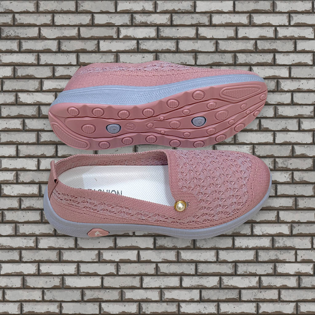 Women’s Casual Mesh Slip-On Loafer / Comfort Sneaker-901