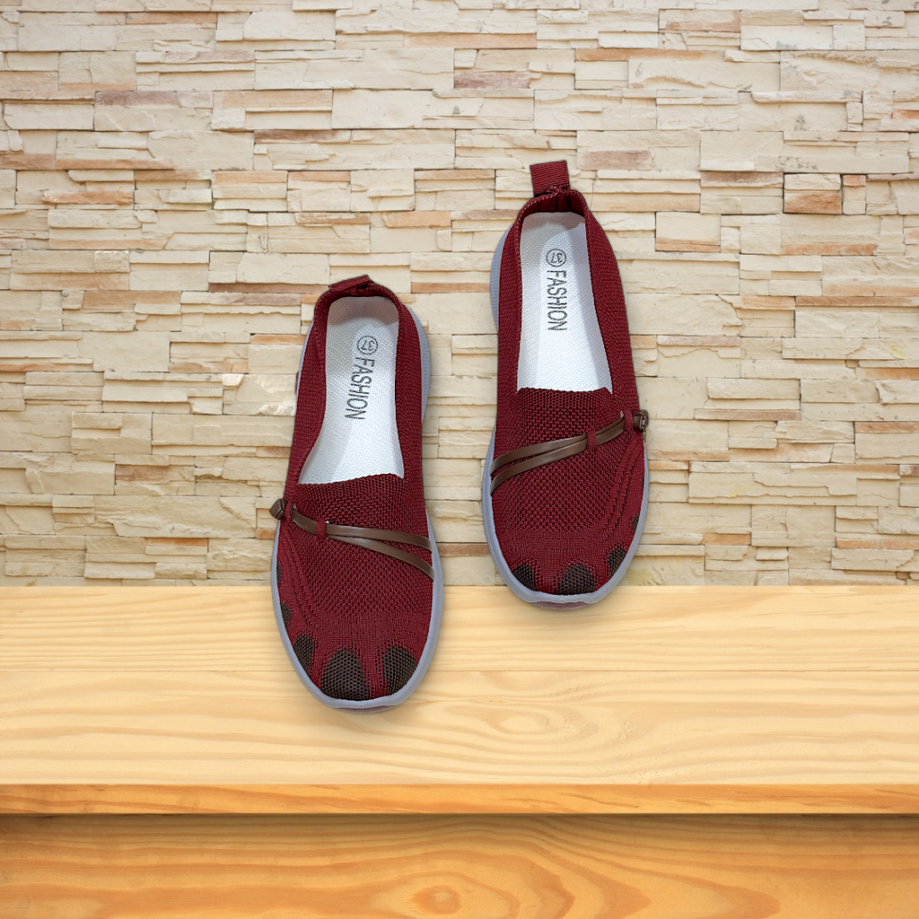 Women’s Casual Mesh Slip-On Loafer / Comfort Sneaker-903