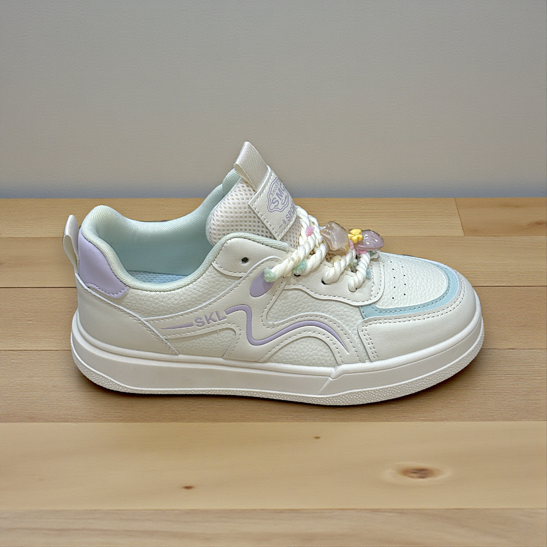 Women Sneakers-935