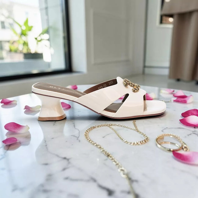 Patent PU Low-Heel-1047 Hover Image
