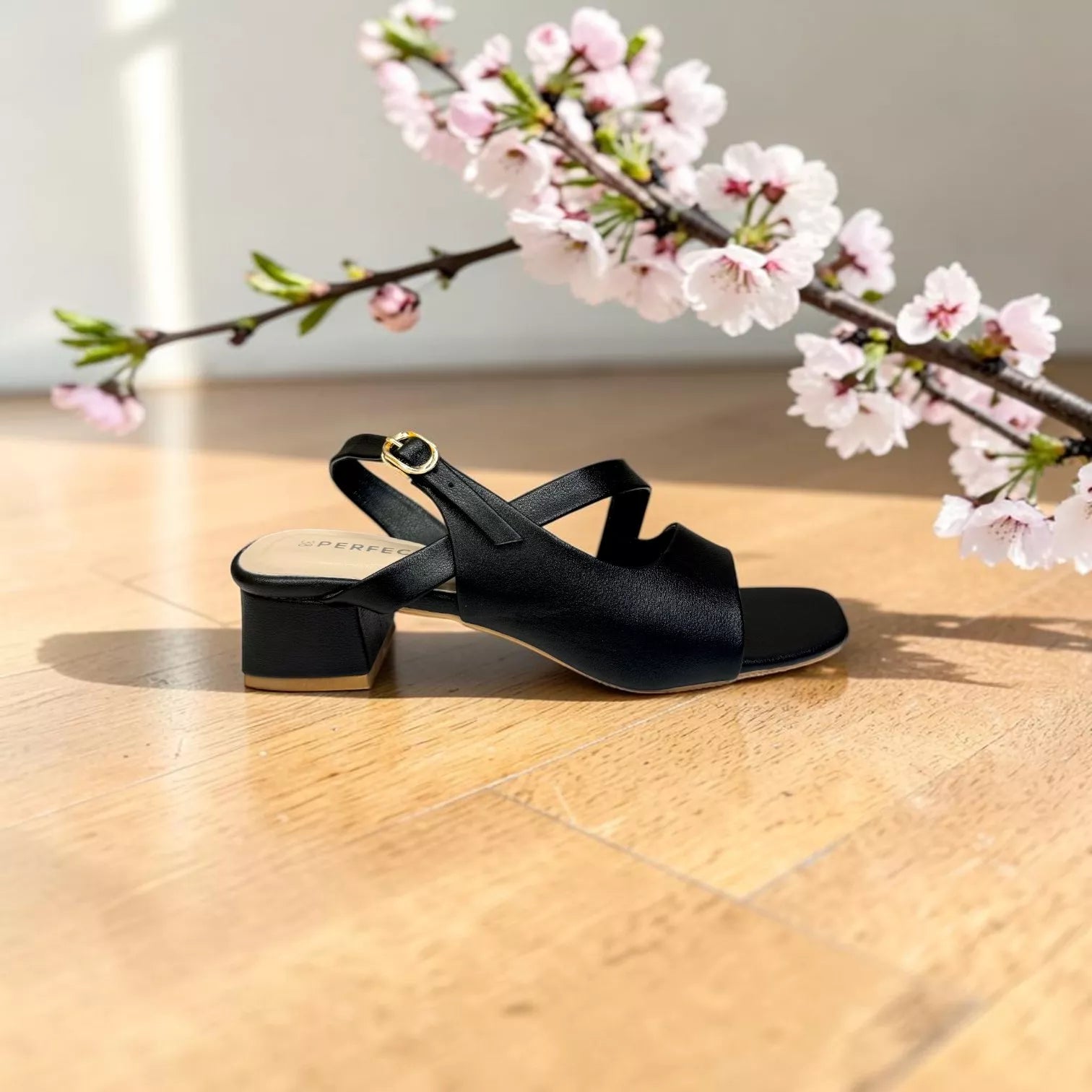 Women's Box Heel-1099