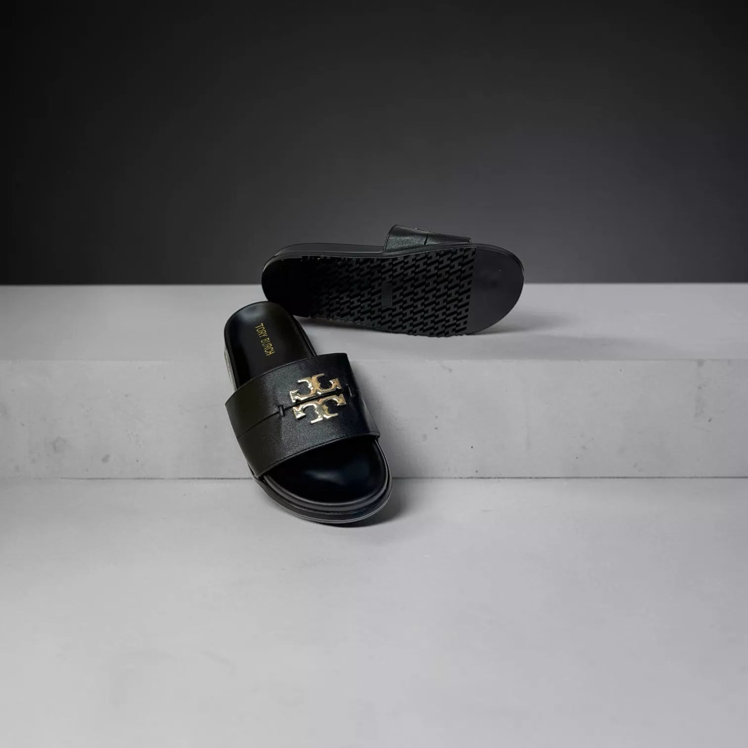 Tory Burch Everly Slide-1066