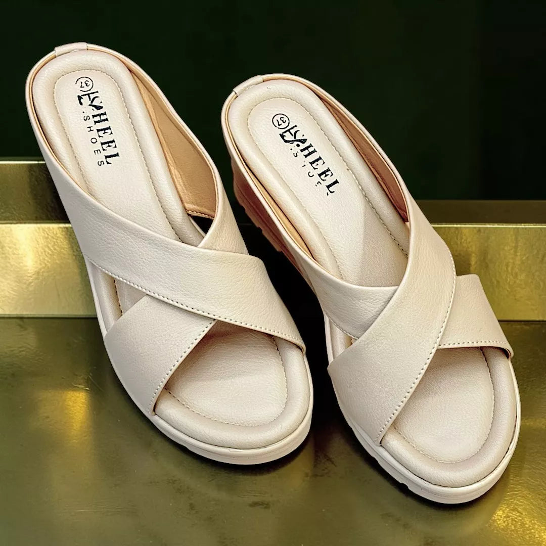 Cross Strap Boston-1144